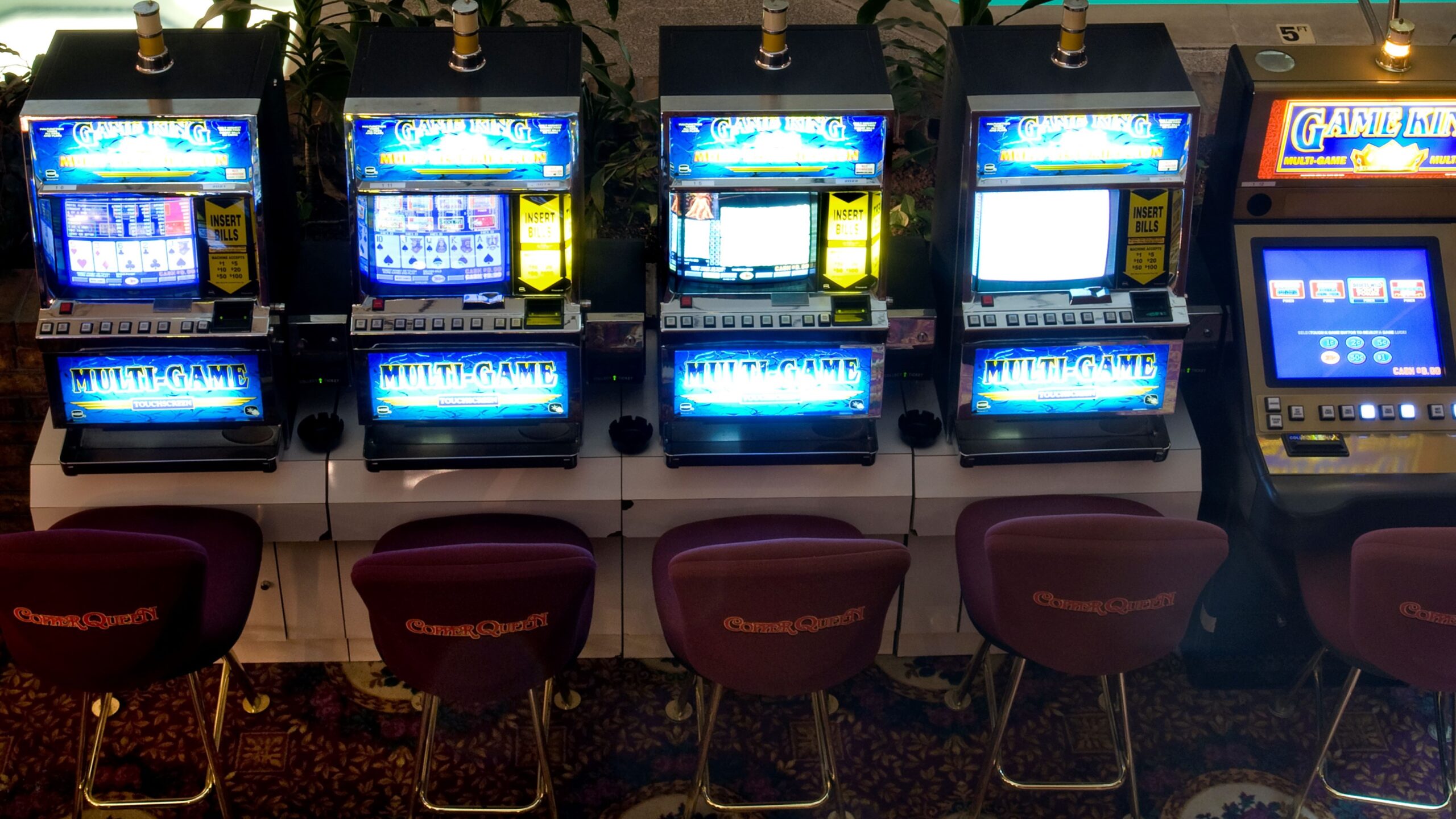 Video poker variations in casinos